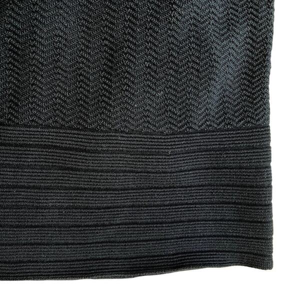 CAbi Ribbed Chevron Knit Navy Blue A-Line Sweater Skirt Size L - Picture 3 of 9